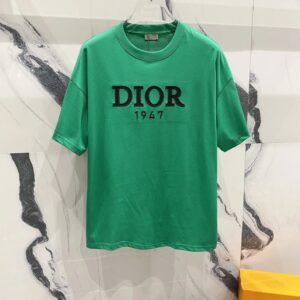 D1or T-shirt