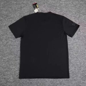 Und3r Arm0ur tshirt