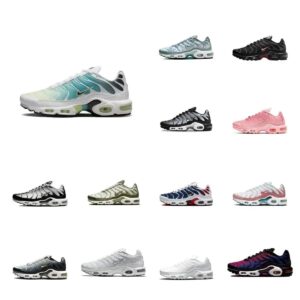 N-k sneakers